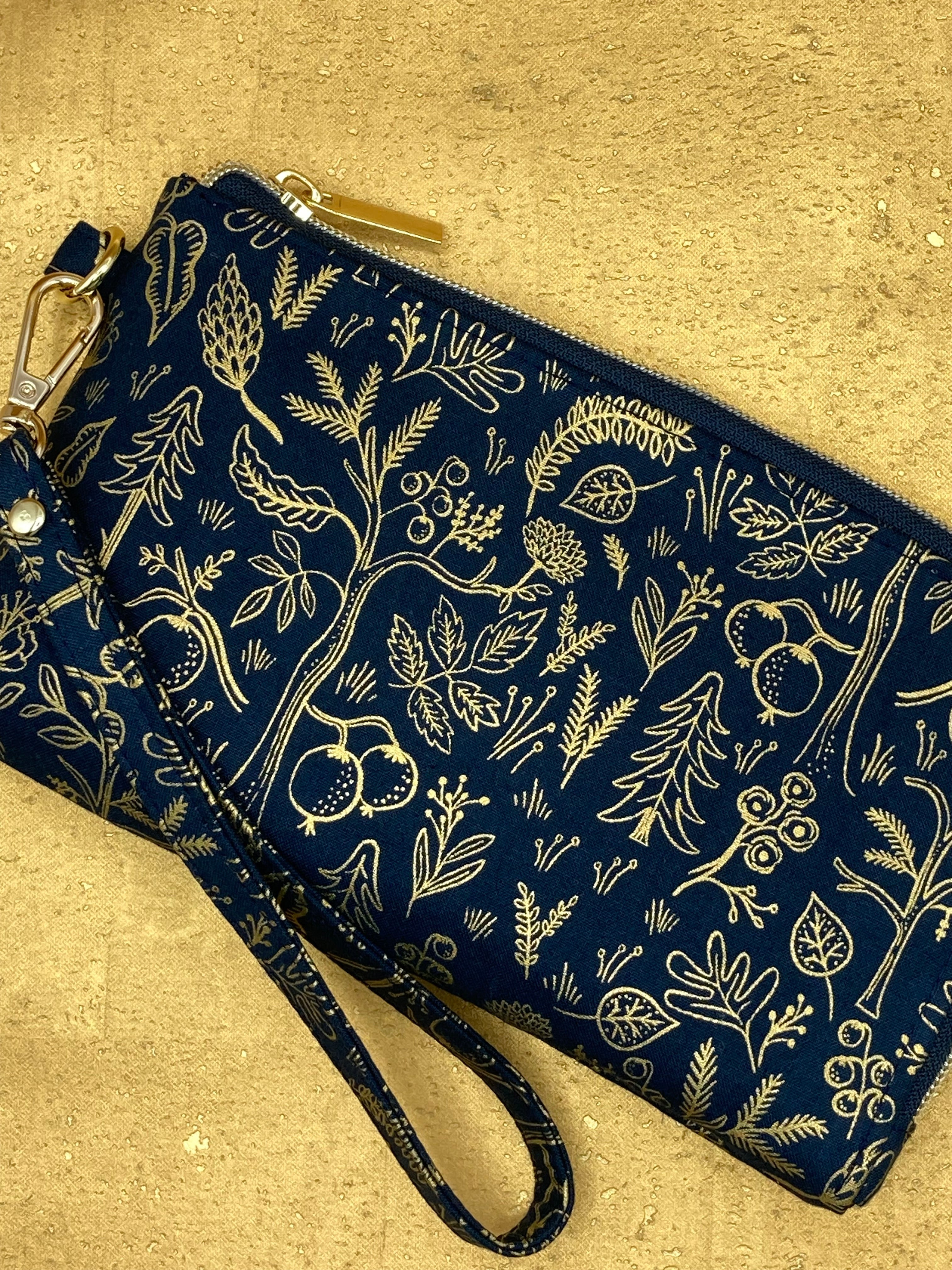 Yarrow Wristlet-Cotton